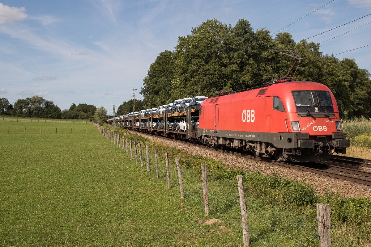 1116 193-4  Manfred  mit einem Autozug aus M�nchen kommend am 25. August 2015 in Vogl.
