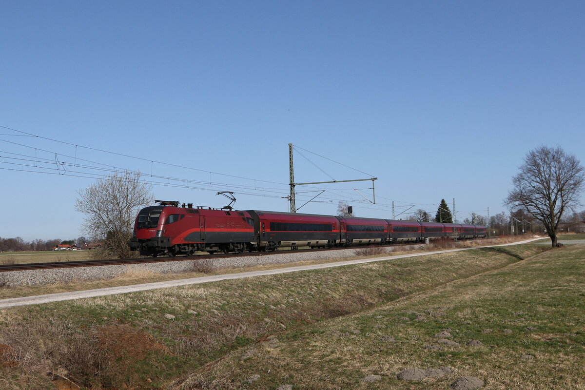 1116 234 war am 5. M�rz 2026 bei �bersee am Chiemsee in Richtung Rosenheim unterwegs.
