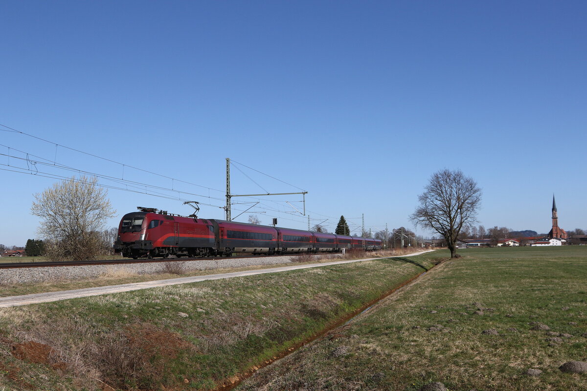 1116 240 aus Salzburg kommend am 13. M�rz 2026 bei �bersee am Chiemsee.