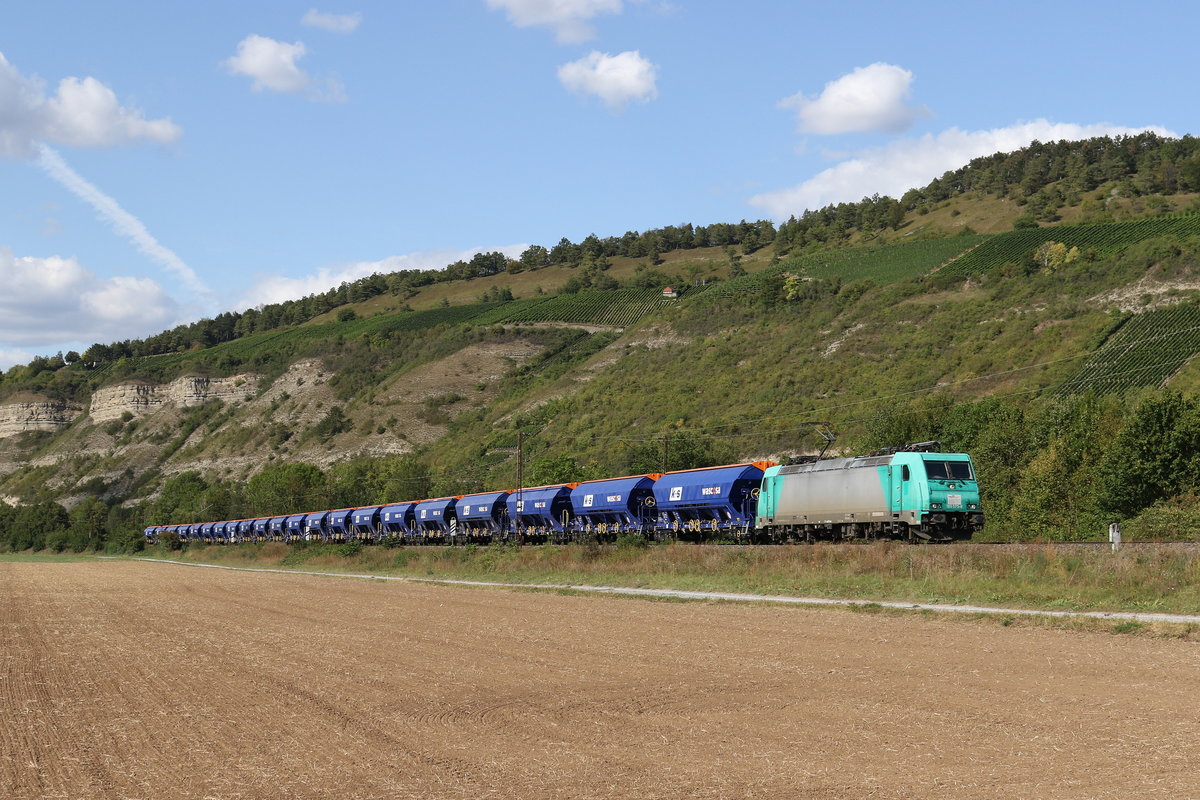 185 575 von  HLG  am 2. September 2019 bei Th�ngersheim im Maintal.