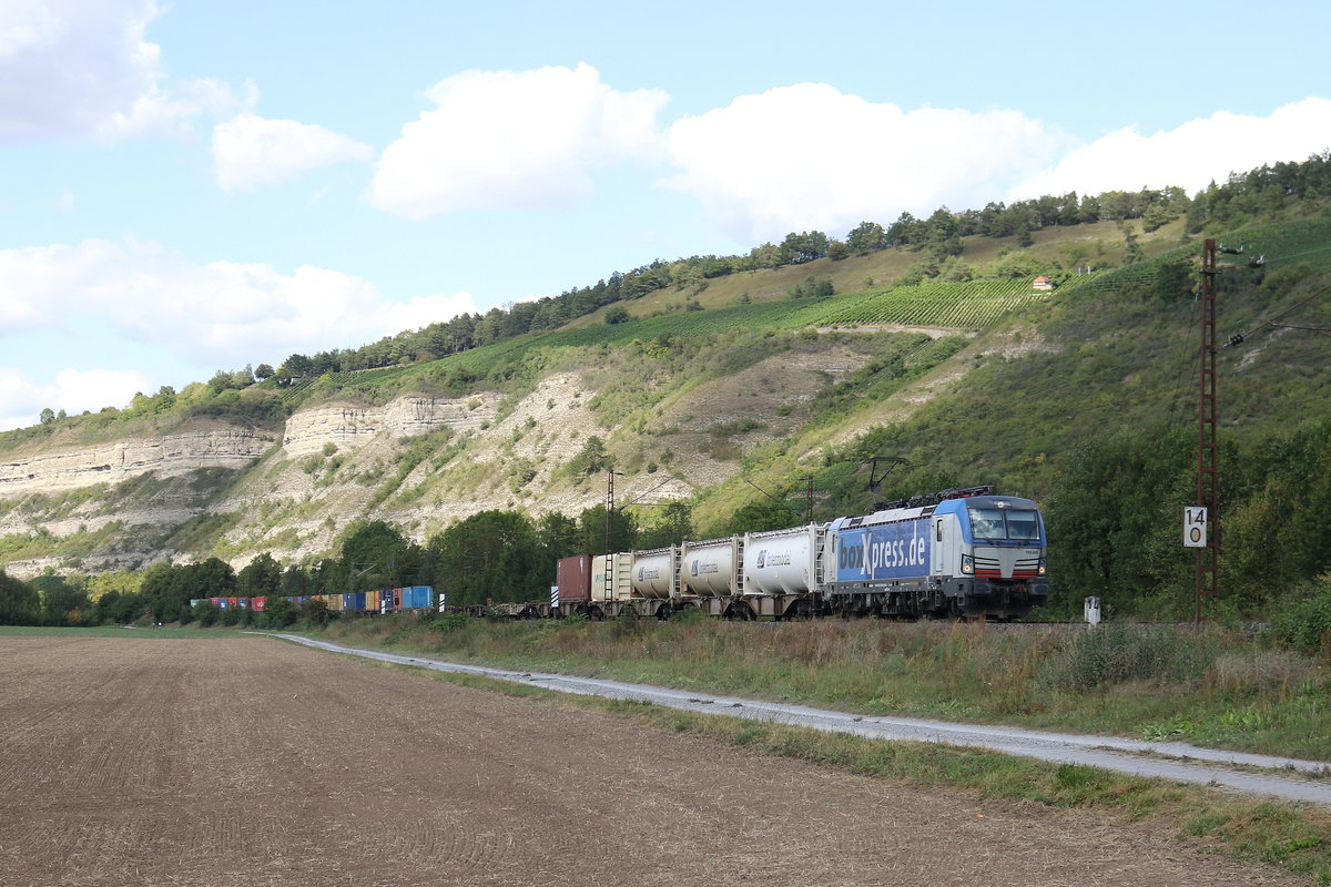 193 835 von  BoxXpress  am 2. September 2019 bei Th�ngersheim im Maintal.