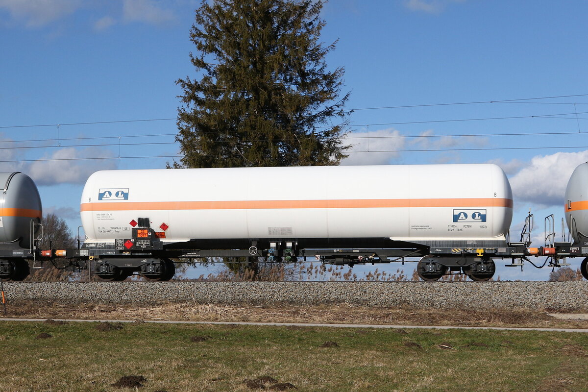 7813 638 (Zags) der  ARETZ GmbH  am 5. Februar 2022 bei �bersee.
