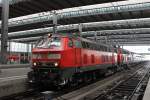 218 418-2 und 218 403-4 kamen soeben aus Lindau im M�nchner Hauptbahnhof an.