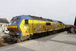 MAK DE 2700-03 am 21. M�rz 2018 im Bahnhof von Westerland.