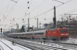 101 108-9 ist am Zugende eines EC in Richtung M�nchner Hauptbahnhof unterwegs.
