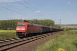 152 084-0 mit einem gemischten G�terzug am 14.