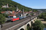 185 150 mit einem  KLV  bei der Ausfahrt aus Gem�nden am Main am 6.
