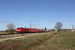 185 013 mit einem  M�llzug  aus Freilassing kommend am 13. M�rz 2026 bei �bersee.