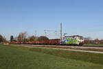 6193 774  20 Jahre Lokomotion  war mit einem Schrottzug in Richtung Freilassing unterwegs. Aufgenommen am 8. April 2026 bei �bersee am Chiemsee.