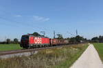 1293 015 mit einem gemischten G�terzug aus Salzburg kommend am 11.