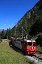 Ge 4/4 II - 618  Edelwei�-Lok  ist am 18.