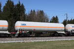 7814 016 (Zags) von  GATX  am 4. April 2025 bei Fuchsreut.